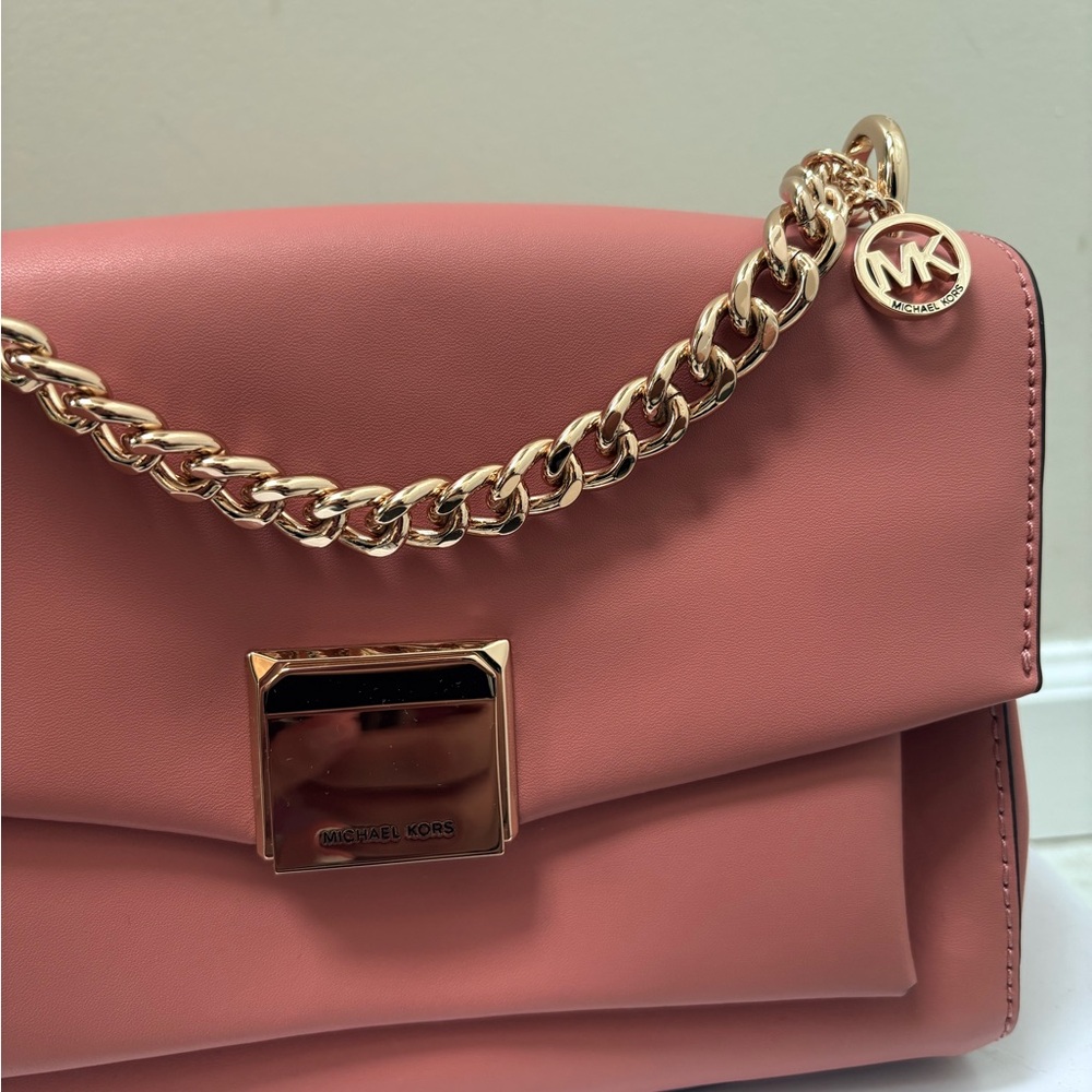 Michael Kors Rose Gold Chain Shoulder Bag - Picture 3 of 10